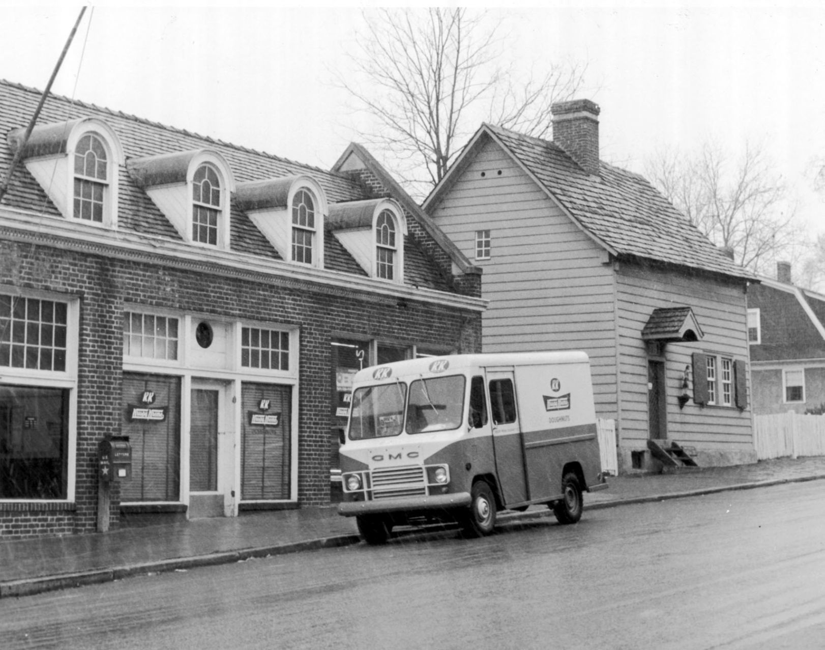 KRISPY KREME